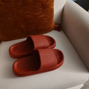 Bronax Slide Sandals